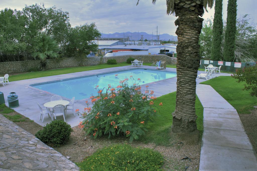 Vagabond Inn El Paso Esterno foto